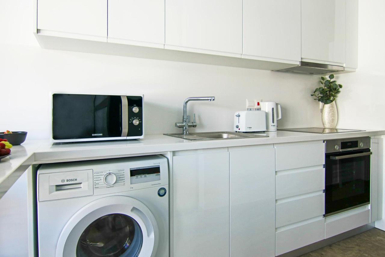 Phaedrus Living Seaside Luxury Flat Athina 113 Apartment Paphos Bagian luar foto