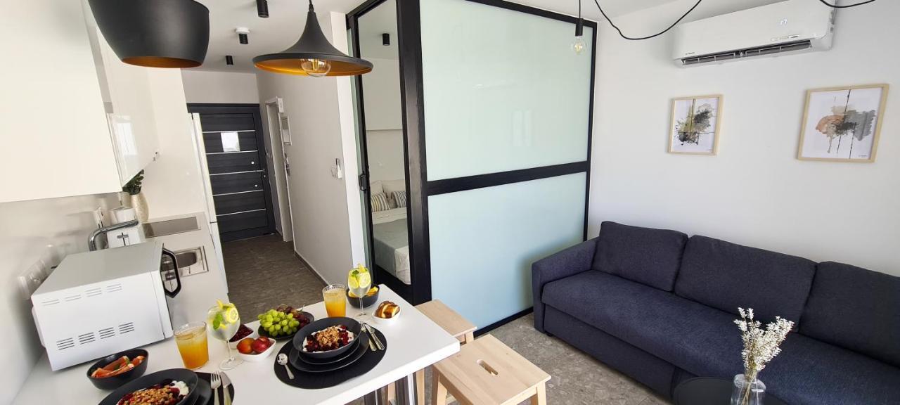 Phaedrus Living Seaside Luxury Flat Athina 113 Apartment Paphos Bagian luar foto